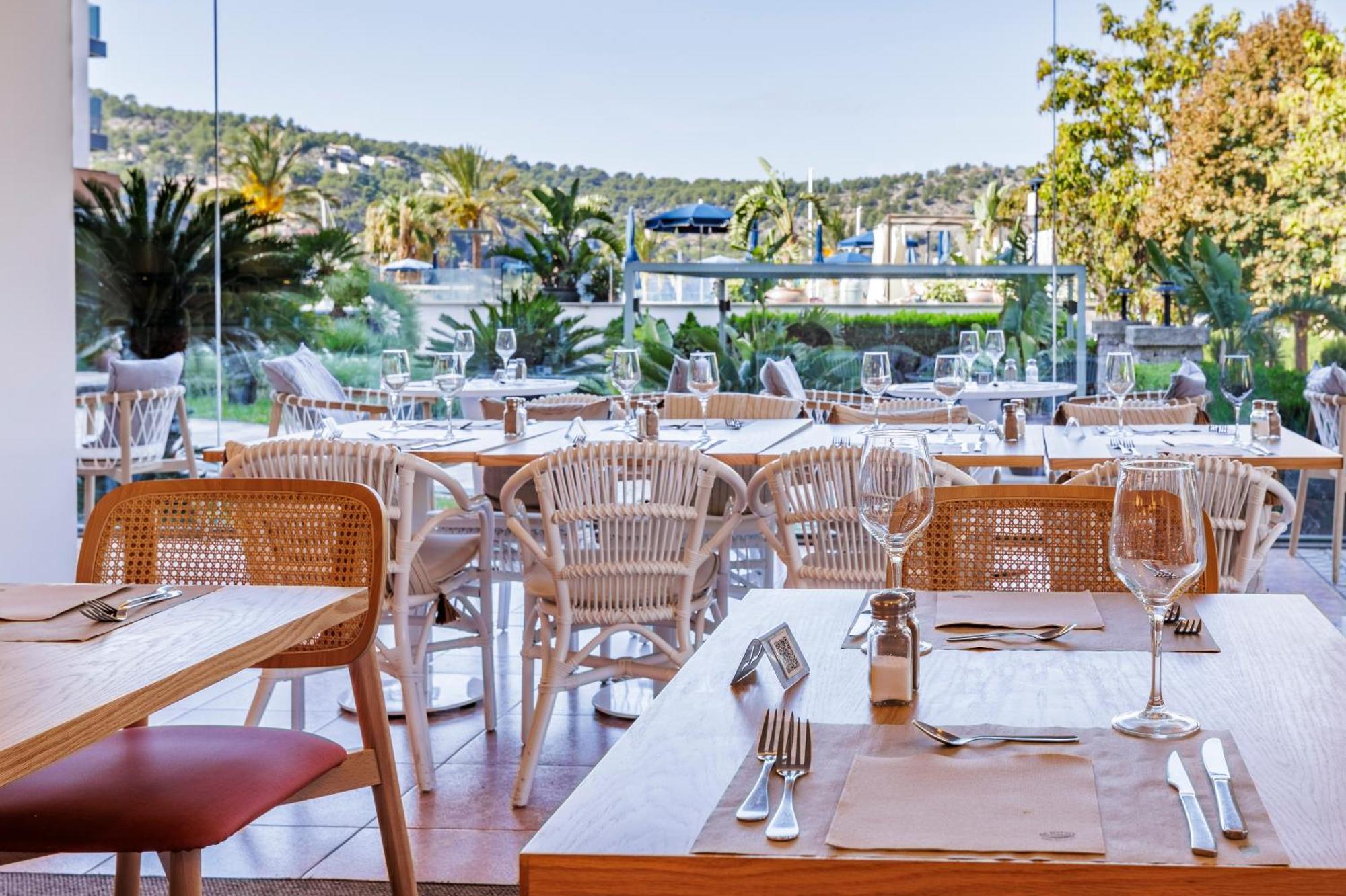 Hotel Eden Soller ปอร์ต เด โซลแยร์ ภายนอก รูปภาพ