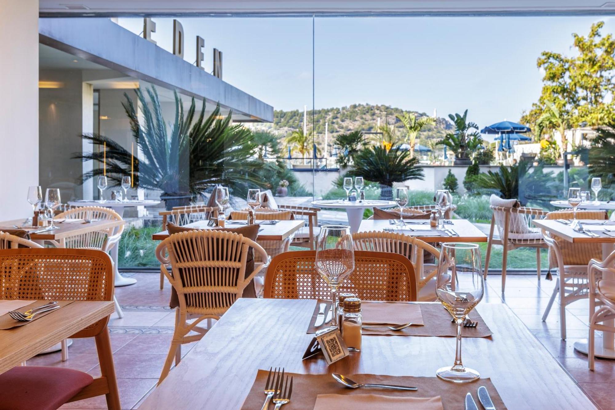 Hotel Eden Soller ปอร์ต เด โซลแยร์ ภายนอก รูปภาพ