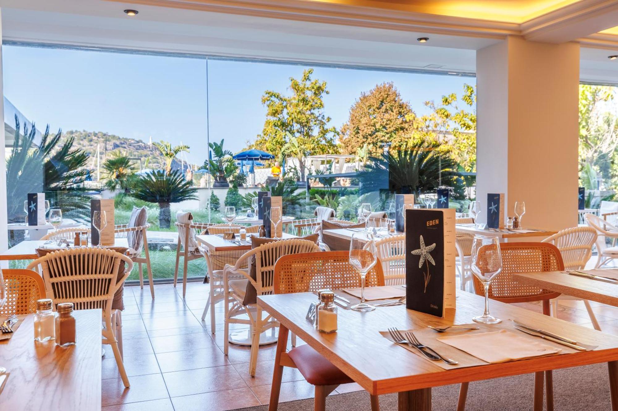 Hotel Eden Soller ปอร์ต เด โซลแยร์ ภายนอก รูปภาพ